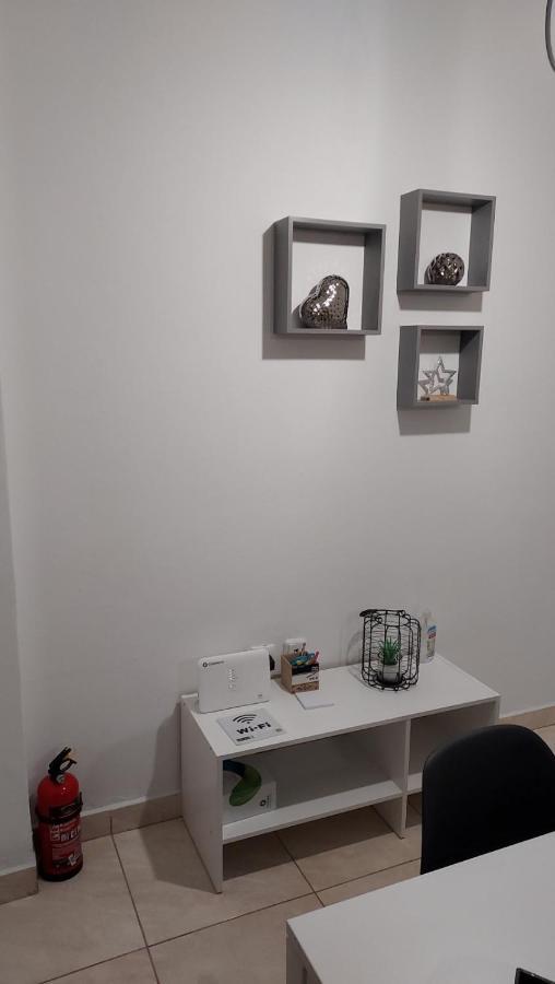 Pagrati Apartment Διαμέρισμα Παγκράτι เอเธนส์ ภายนอก รูปภาพ