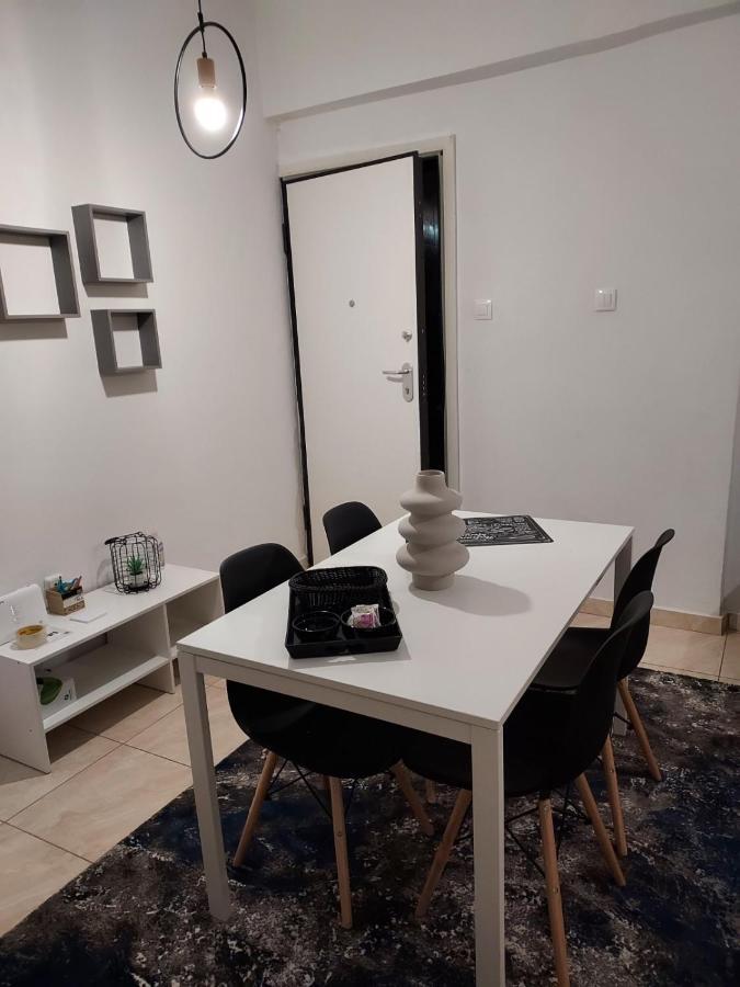 Pagrati Apartment Διαμέρισμα Παγκράτι เอเธนส์ ภายนอก รูปภาพ