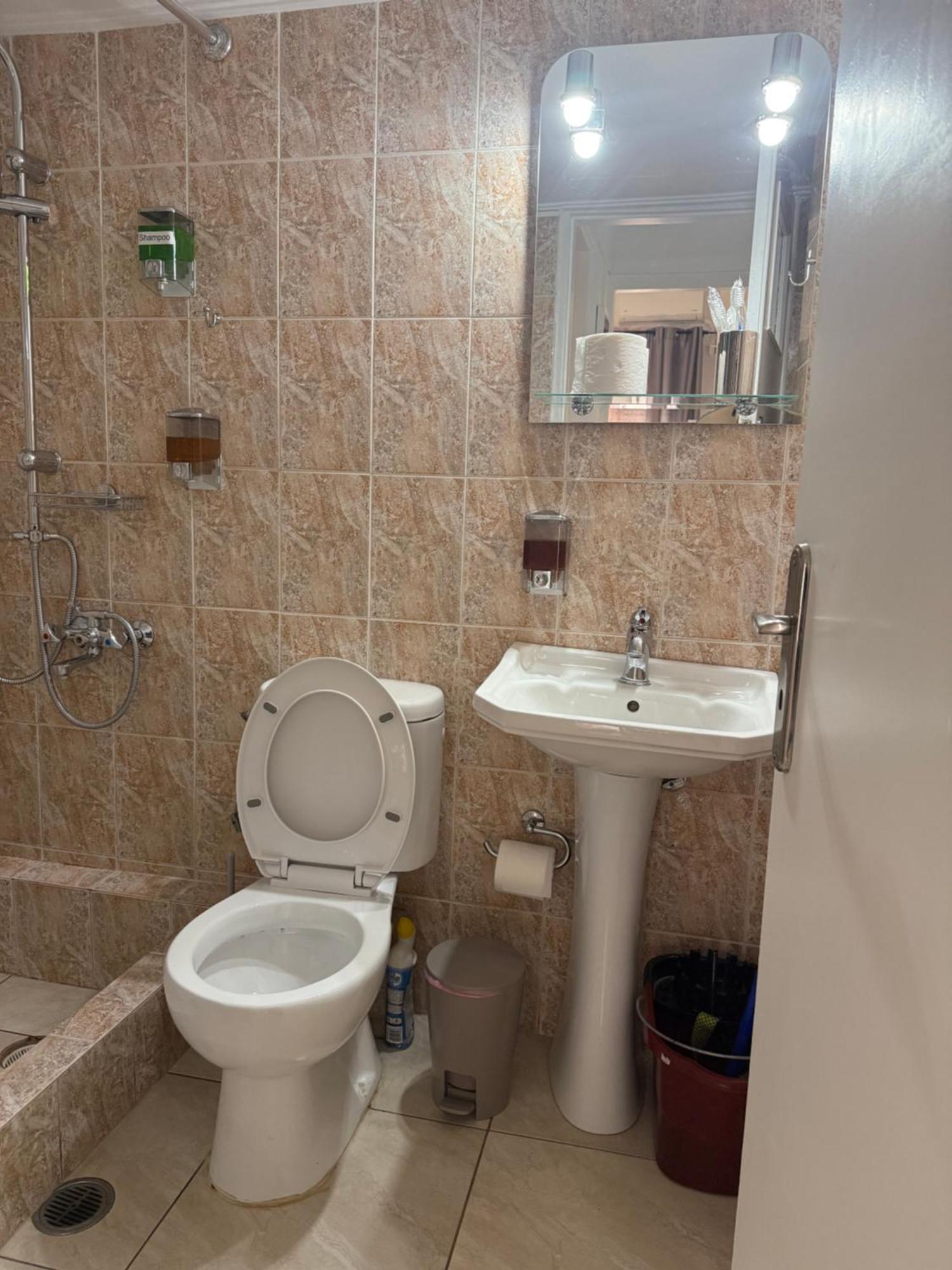 Pagrati Apartment Διαμέρισμα Παγκράτι เอเธนส์ ภายนอก รูปภาพ